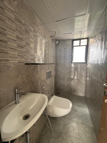 Bathroom in 3 BHK Apartment at Shreya Apartments Erandwane, Erandwane – for Sale