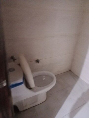 Bathroom in 1.5 BHK Builder Floor at Ansals Sushant City – for Rent