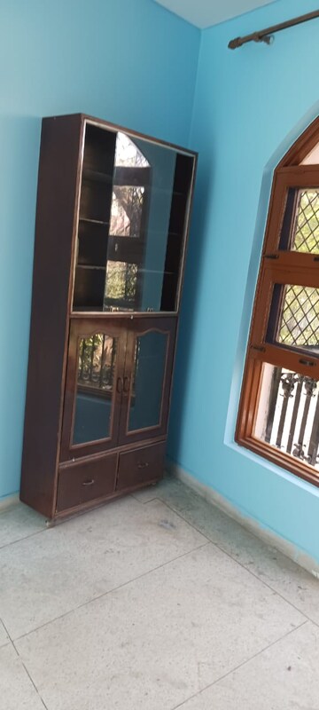 Furnished Amenities in 1 BHK Builder Floor at Palam Vihar Residents Association, Palam Vihar – for Rent