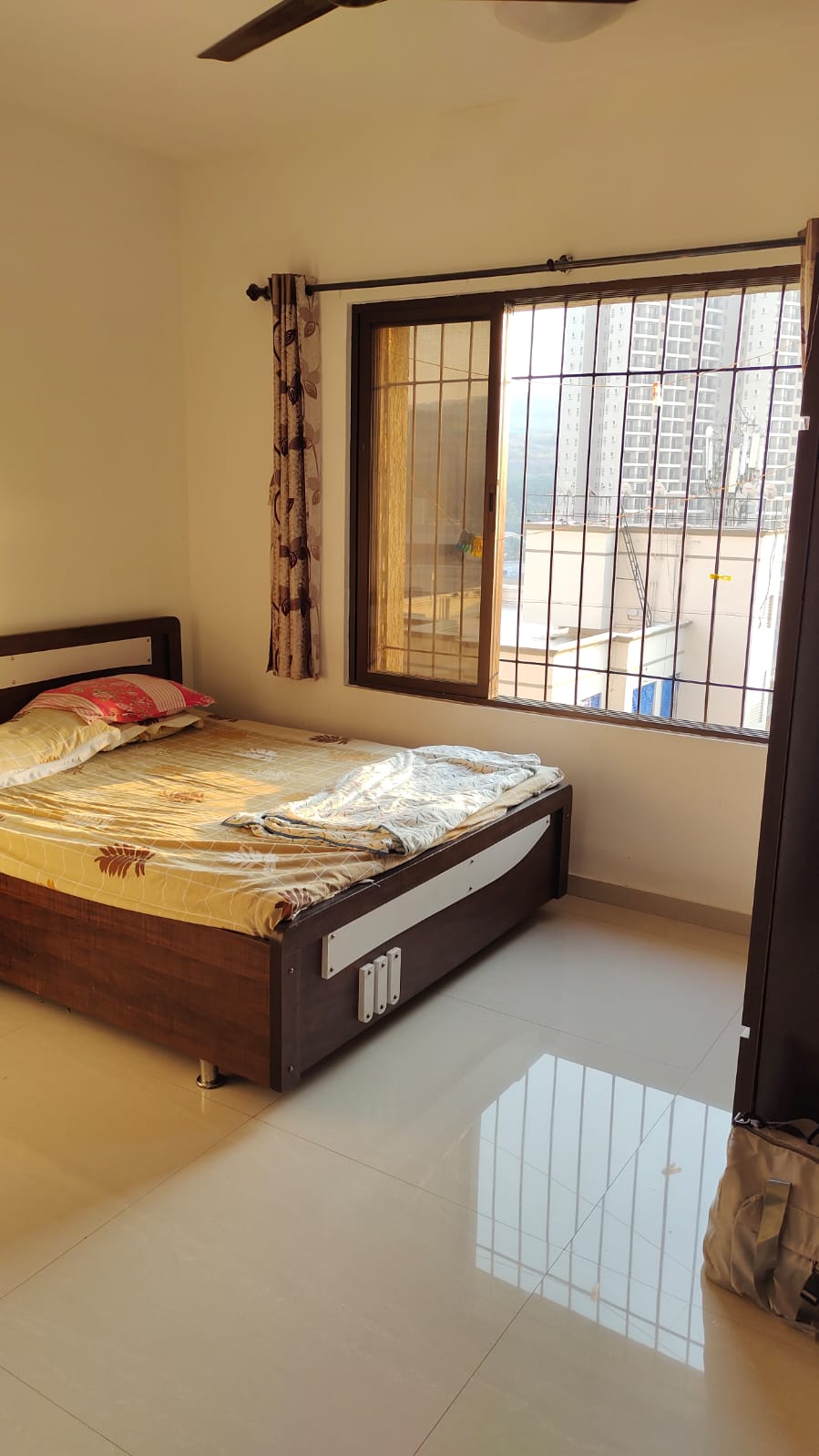 1 BHK Apartment For Rent in Lalani Grandeur