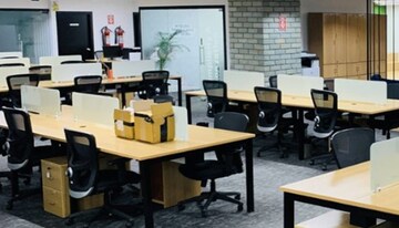  Office Space For Rent in 215 Atrium, Andheri East
