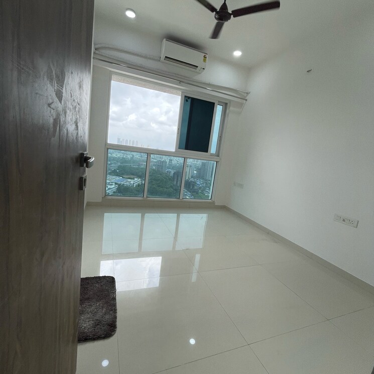 undefined, malad east 3 Bedroom 950 Sq.Ft. Apartment In Malad East Mumbai 9055307