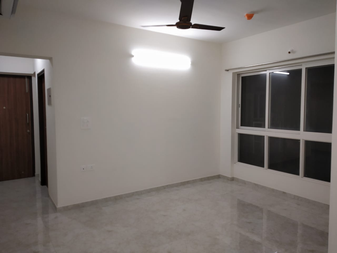 2 BHK + Pooja Room 800 Sq.Ft. Apartment in Lodha Amara