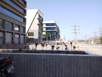  Office Space – Exterior View View at Nikol - for Rent