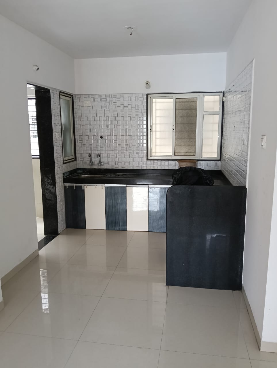 2 BHK Apartment For Sale in Sankla Executive 