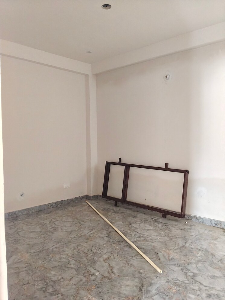 Room, khodna kalan 3 Bedroom 1580 Sq.Ft. Villa In Khodna Kalan Greater Noida 9055480