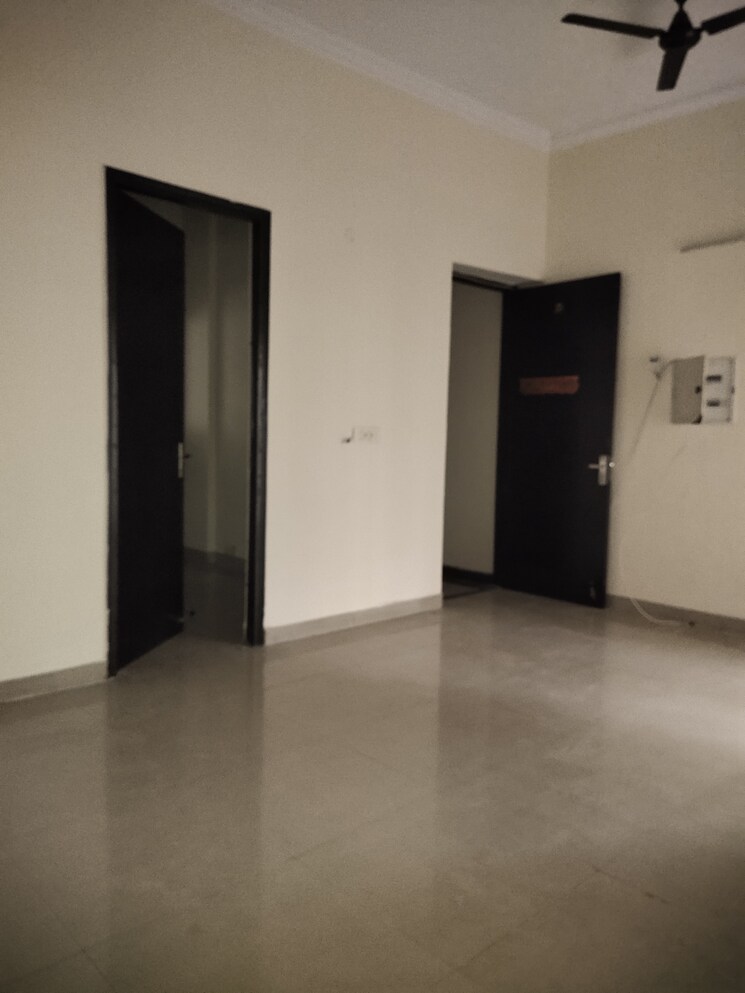 undefined, assotech-windsor-court 3 Bedroom 1390 Sq.Ft. Apartment In Sector 78 Noida 9055493