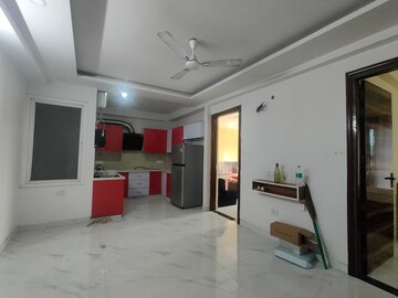 Room in 2 BHK Builder Floor at Sector 31 – for Rent