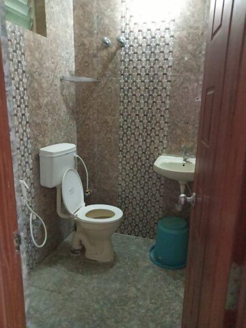 Studio Builder Floor For Rent in Begumpet