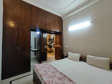 Living Room in 3 BHK Independent House at South City 1 – for Rent