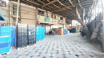  Warehouse – Exterior View View at Kandivali West - for Rent