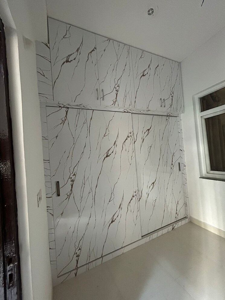 Balcony, bptp-parkland 3 Bedroom 250 Sq.Yd. Independent House In Sector 75 Faridabad 9055602