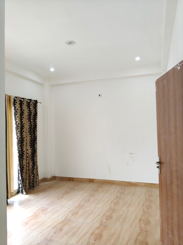 Room in 3 BHK Villa at Khodna Kalan – for Sale