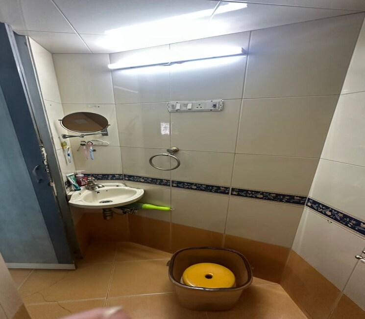 Bathroom, sion east 2 Bedroom 1000 Sq.Ft. Apartment In Sion East Mumbai 9055677