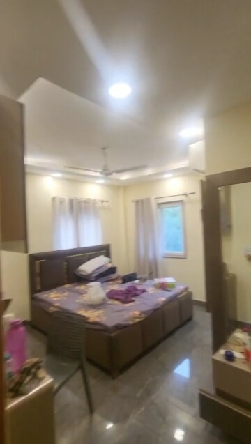 Master Bedroom in 3 BHK Builder Floor at Old Rajinder Nagar – for Rent