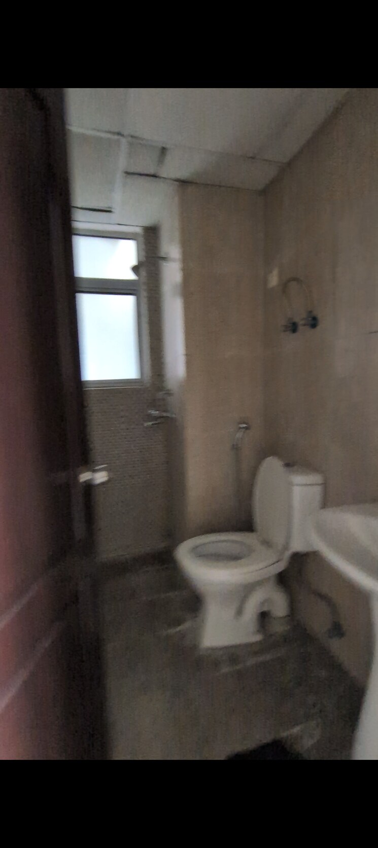 Bathroom, aditya-urban-homes 2 Bedroom 840 Sq.Ft. Apartment In Shahpur Bamheta Ghaziabad 9055720