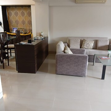 Living Room in 2 BHK Apartment at Dilshad Garden – for Rent