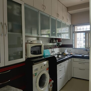 Kitchen in 2 BHK Apartment at Dilshad Garden – for Rent