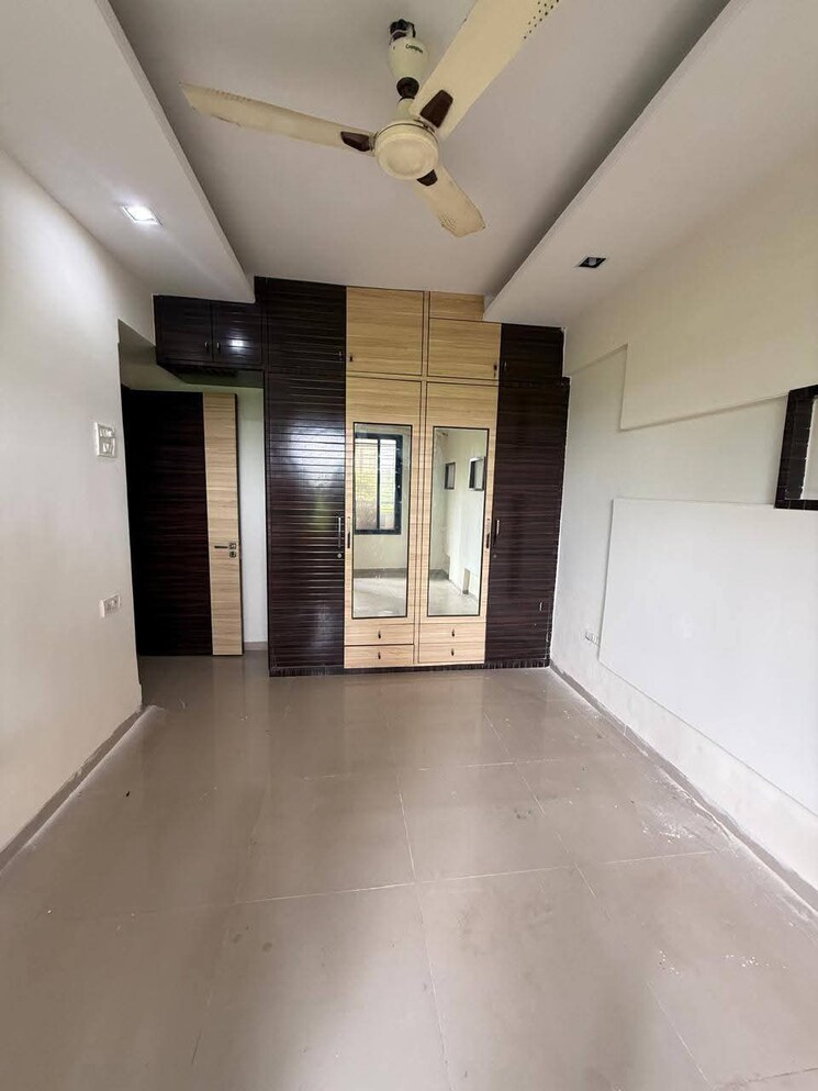 undefined, andheri west 2 Bedroom 700 Sq.Ft. Apartment In Andheri West Mumbai 9055795