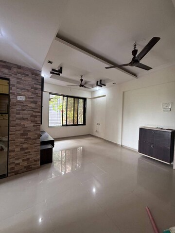 Room in 2 BHK Apartment at Andheri West – for Rent