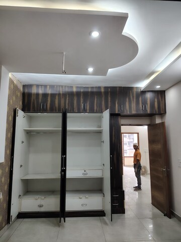Building Lobby in 3 BHK Builder Floor at Dhakoli – for Sale