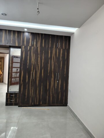 Room in 3 BHK Builder Floor at Dhakoli – for Sale