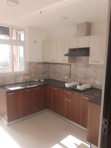 Kitchen in 3.5 BHK Apartment at Sector 32 – for Rent