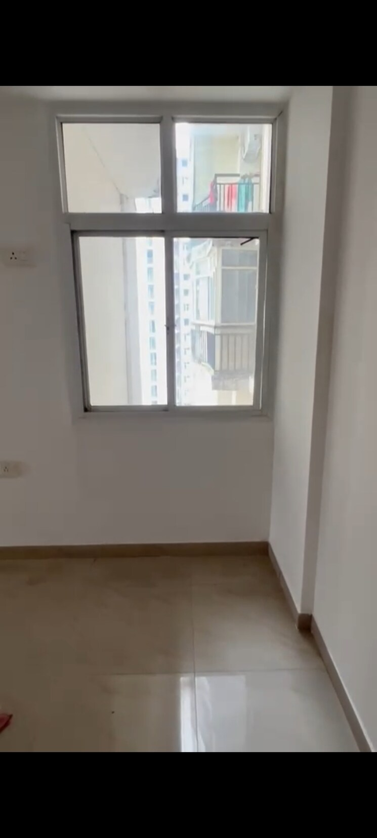 Room, crossing-republik 2 Bedroom 1075 Sq.Ft. Apartment In Crossing Republic Ghaziabad 9055831