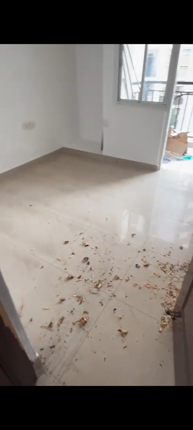 Room, crossing-republik 2 Bedroom 1075 Sq.Ft. Apartment In Crossing Republic Ghaziabad 9055831