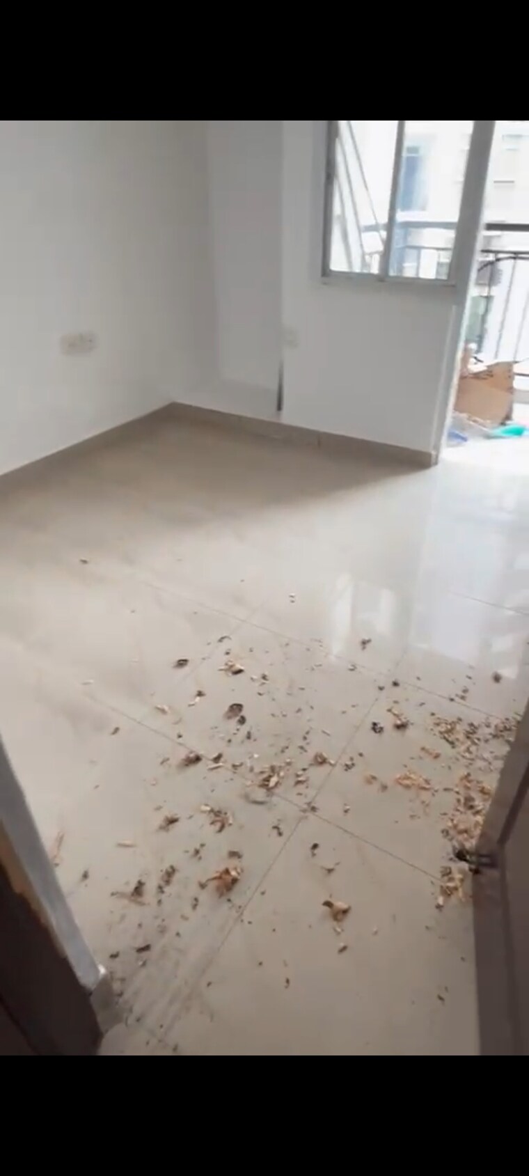 Room, crossing-republik 2 Bedroom 1075 Sq.Ft. Apartment In Crossing Republic Ghaziabad 9055831