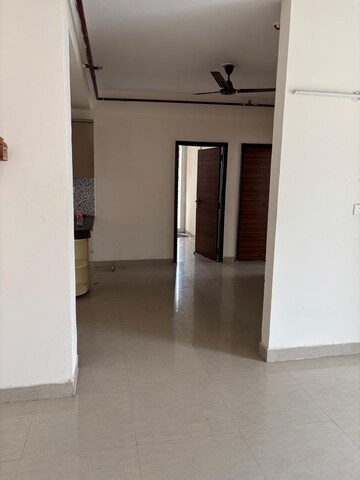 Room in 3 BHK Apartment at Logix Blossom County, Sector 137 – for Rent