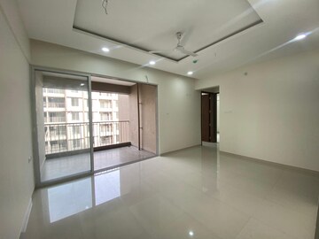 Room in 2 BHK Apartment at Legacy Imperial, Kiwale – for Rent