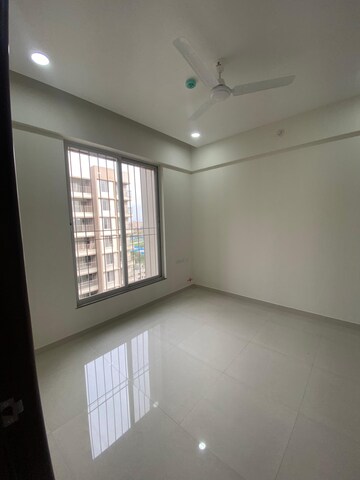 Room in 2 BHK Apartment at Legacy Imperial, Kiwale – for Rent