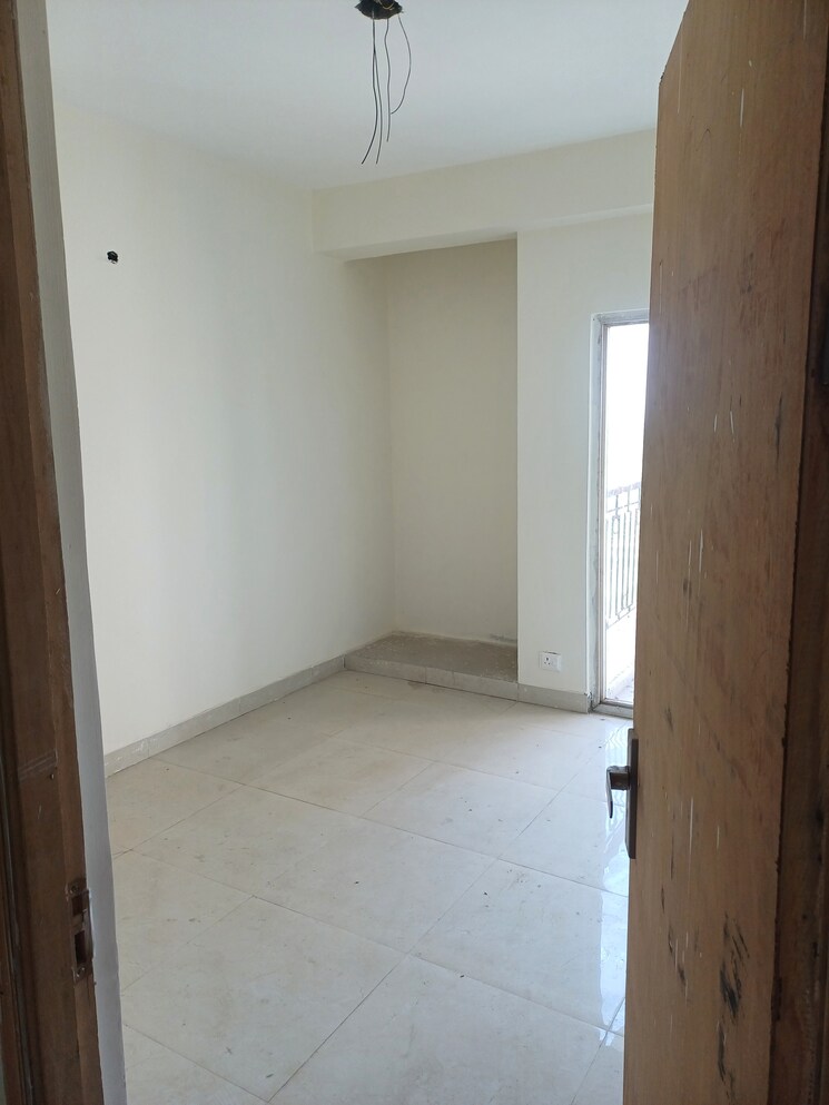 Bedroom, shree-energy-classic-homes 2 Bedroom 790 Sq.Ft. Apartment In Raj Nagar Extension Ghaziabad 9056000