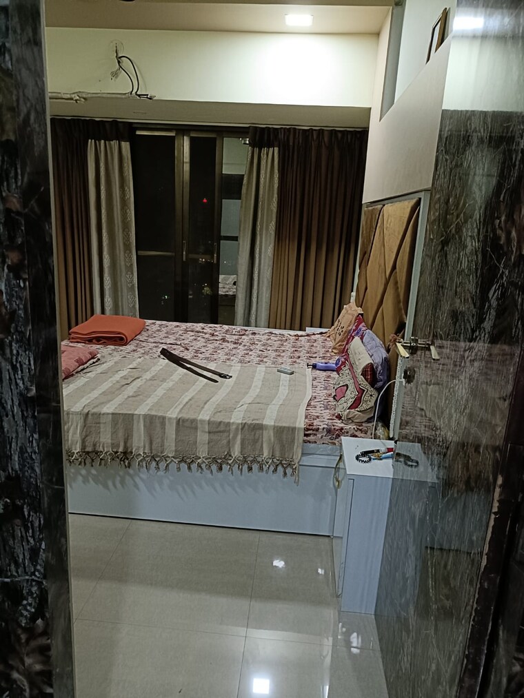Room, parshwa-girnar-tirth 3 Bedroom 997 Sq.Ft. Apartment In Kalyan West Thane 9055912