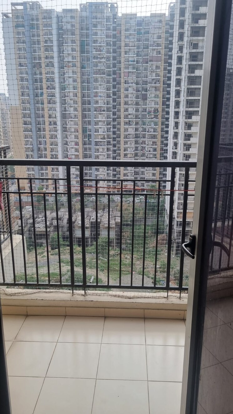 Balcony, gulshan-bellina 2 Bedroom 1020 Sq.Ft. Apartment In Sector 16 Greater Noida Greater Noida 9055995