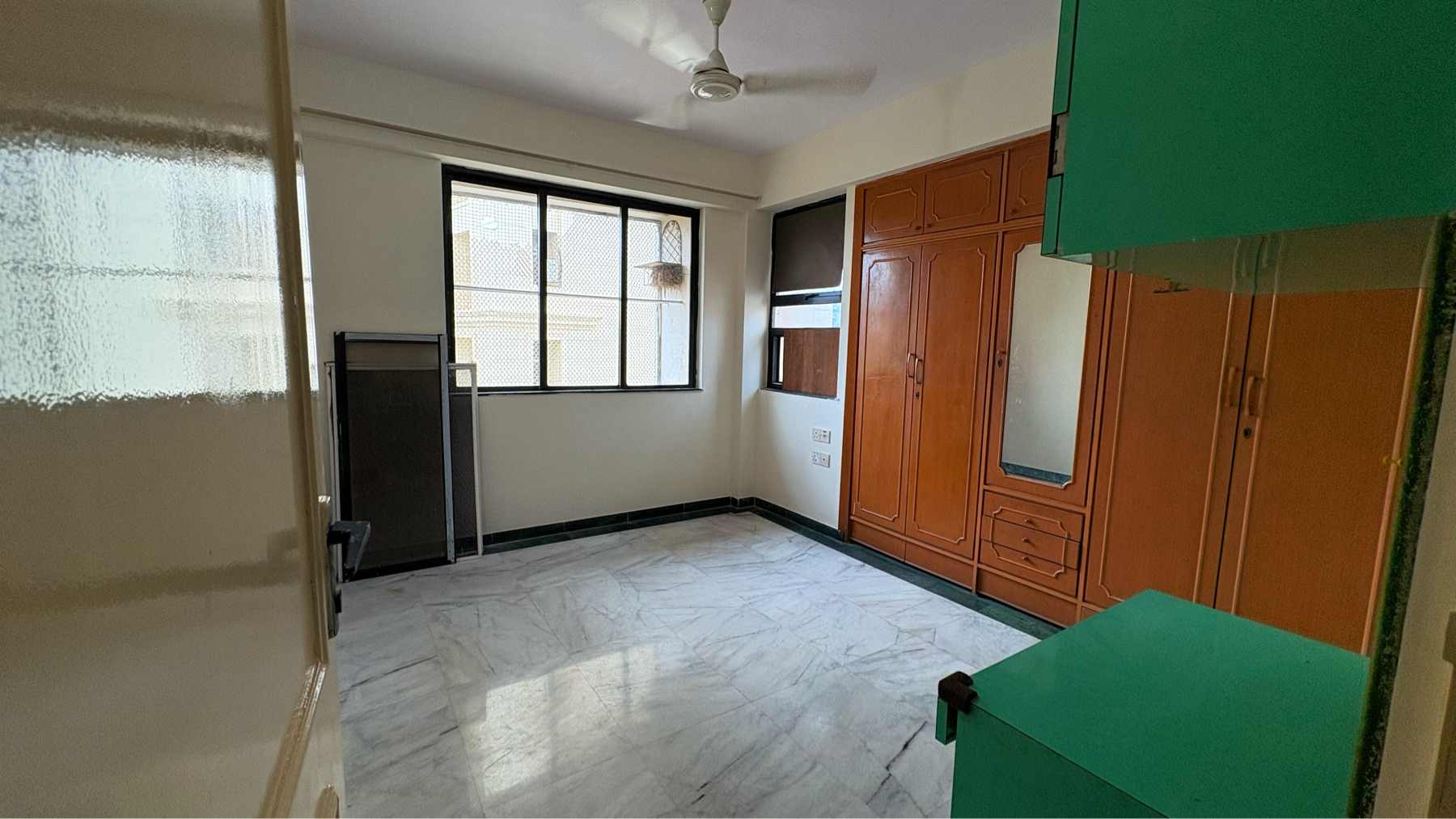 1 BHK Apartment For Rent in Hiranandani Estate Oyster