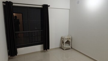 Room in 2 BHK Apartment at Shapoorji Pallonji Joyville Celestia, Hadapsar – for Rent