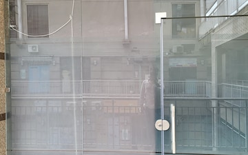 Shop For Sale in Puri 81 Business Hub, Sector 81