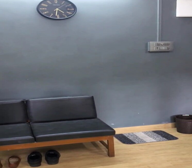 Common Area, dadar east Commercial Office Space 450 Sq.Ft. In Dadar East Mumbai 9056040