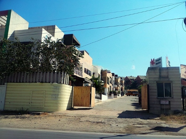 4 BHK Villa For Sale in Kolte Patil Maple Leaves