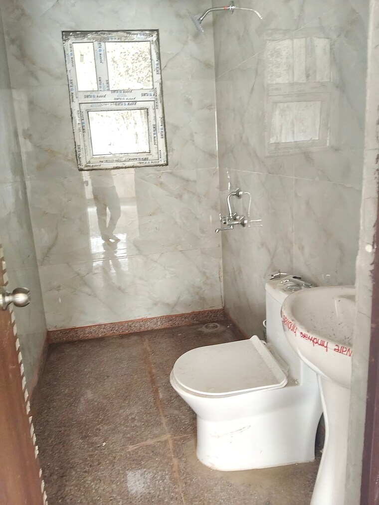 Bathroom, khodna kalan 3 Bedroom 1585 Sq.Ft. Villa In Khodna Kalan Greater Noida 9056088