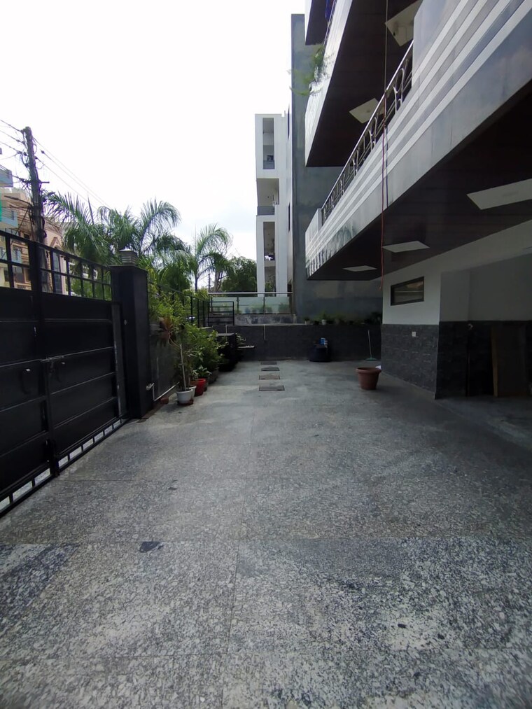 Exterior View, sector 9a 3.5 Bedroom 3150 Sq.Ft. Builder Floor In Sector 9a Gurgaon 9056119