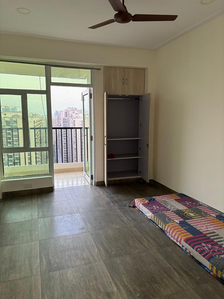 Bedroom, gaur-city-2-12th-avenue 2.5 Bedroom 1225 Sq.Ft. Apartment In Sector 16c Greater Noida Greater Noida 9056139