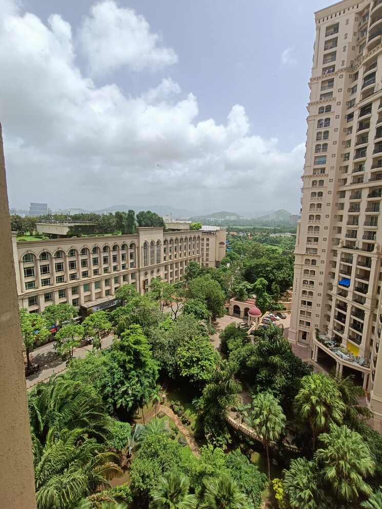Exterior View, hiranandani-gardens-solitaire 3 Bedroom 1800 Sq.Ft. Apartment In Powai Mumbai 9056027