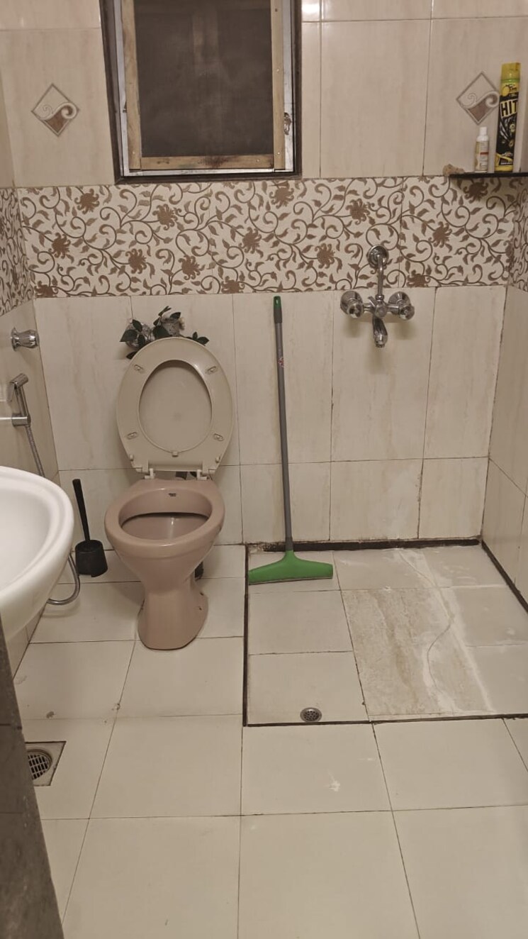 Bathroom, marian-ville-apartment 1 Bedroom 550 Sq.Ft. Apartment In Bandra West Mumbai 9056200