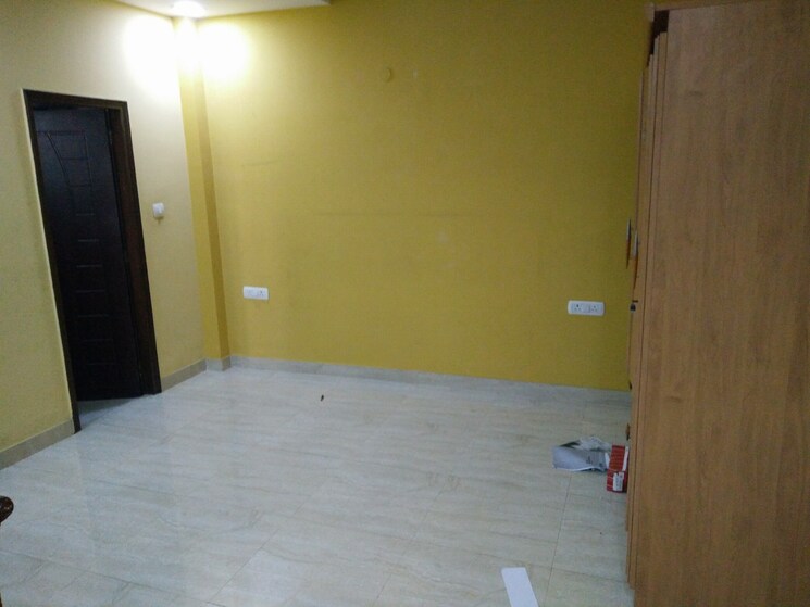 Room, rajouri garden 2 Bedroom 162 Sq.Yd. Builder Floor In Rajouri Garden Delhi 9056237