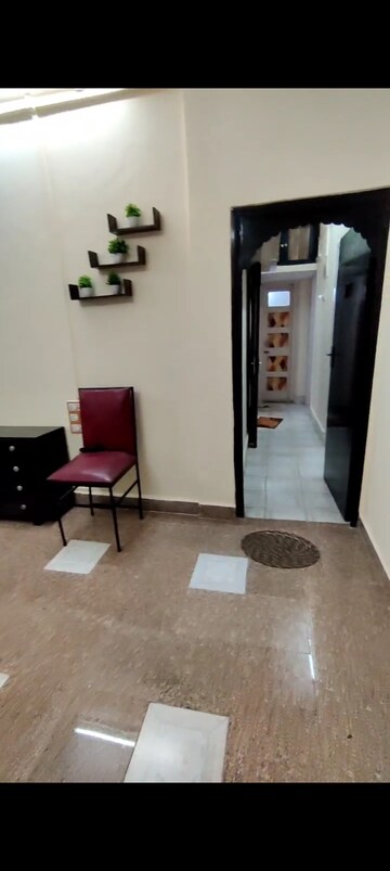 Living Room in 2 BHK Apartment at Ashiana Apartment Bandra, Bandra West – for Rent