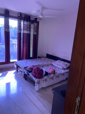 Bedroom in 3 BHK Builder Floor at DDA HIG Jasola, Jasola – for Rent