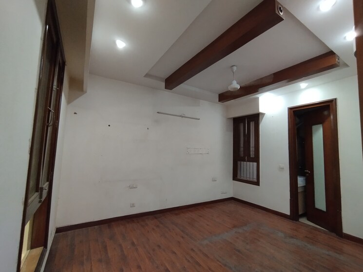 Room, boutique-residential-apartments-a-17-a 3 Bedroom 300 Sq.Yd. Builder Floor In New Friends Colony Delhi 9056283